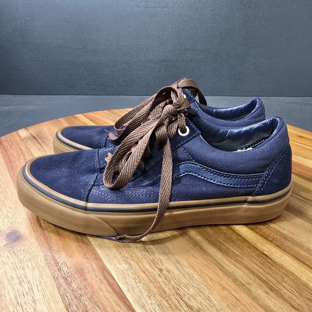 Vans Old Skool Shoes Mens 7 Womens 8.5 Navy Blue Gum Sole Skate Sneakers Low Top